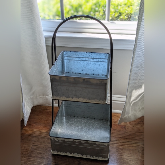 Other - Aluminum plant stand